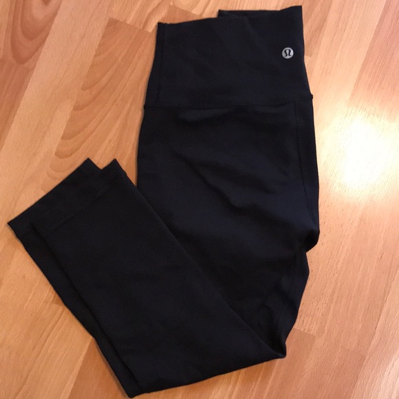 Lululemon Wunder Under cropped legging (black) - Picture 3 of 4